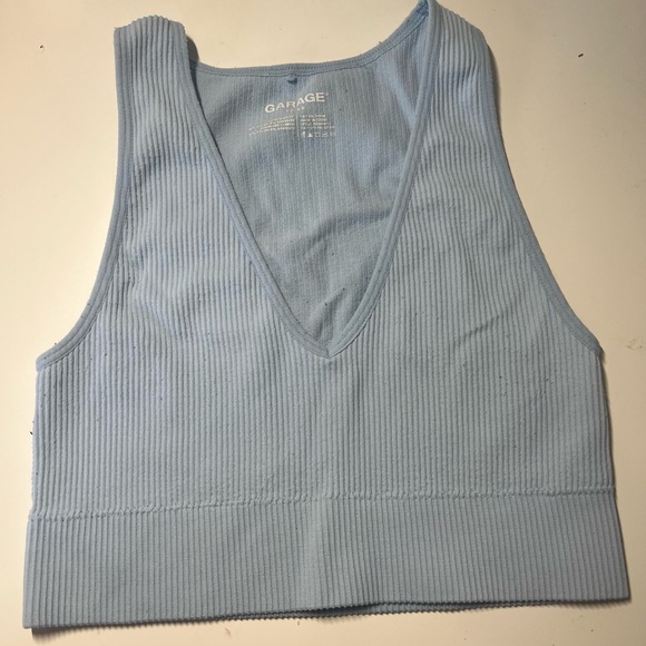 Garage Seamless Plunge Tank Top - Picture 3 of 7